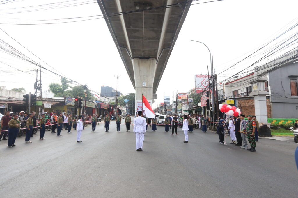 Pengibaran Bendera Merah Putih SMP Muhammadiyah 35 Jakarta di Seskoal